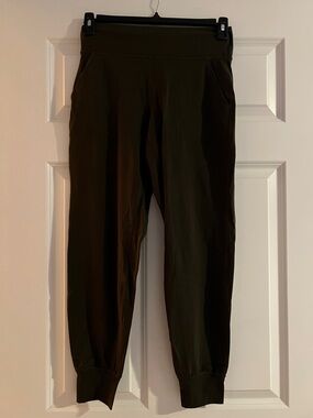 Lululemon Align High-Rise Jogger - Olive